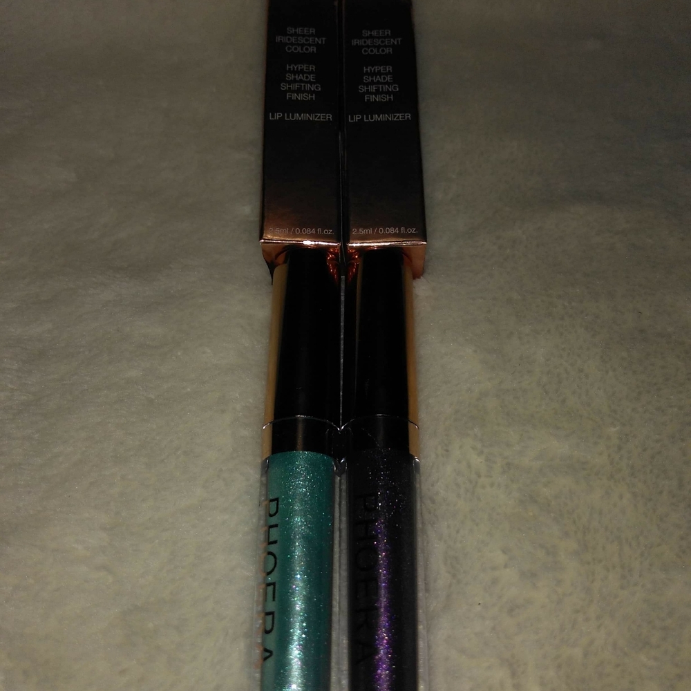 Lipstick - Picture 2 of 6
